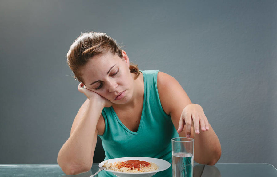 肝癌早期症状有哪些？肿瘤专家提醒：这7个症状要警惕，及时发现及时控制病情